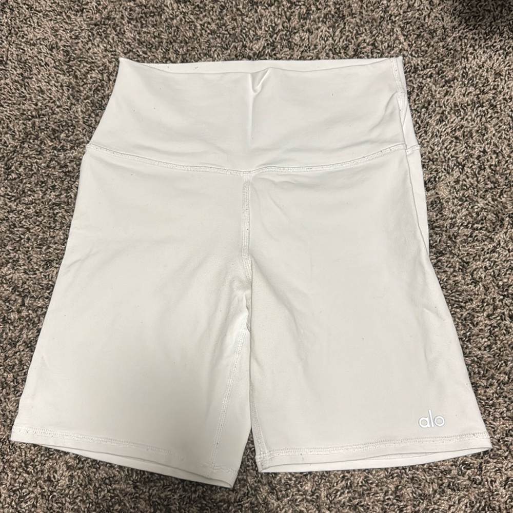 Alo yoga biker shorts